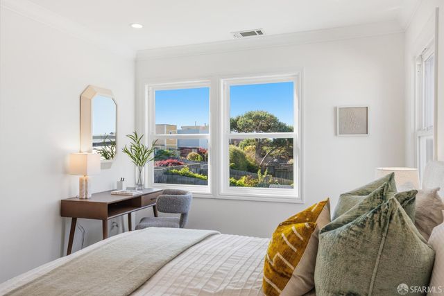 3537 Lawton Street, San Francisco, CA 94122