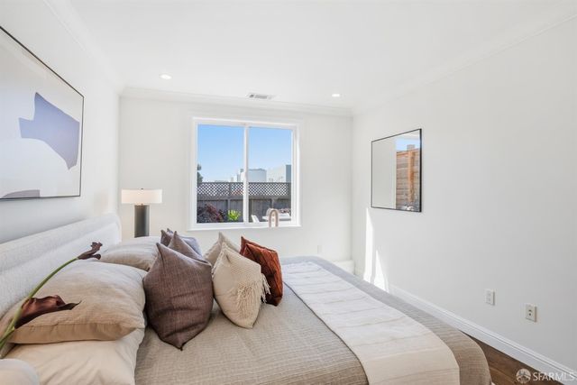 3537 Lawton Street, San Francisco, CA 94122