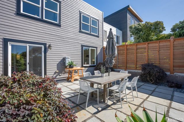 3537 Lawton Street, San Francisco, CA 94122