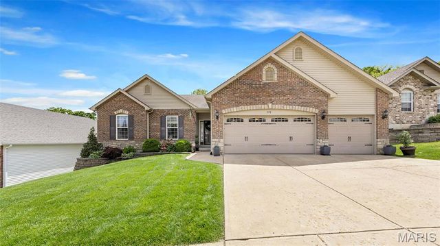 278 Romaine Spring, Fenton, MO 63026