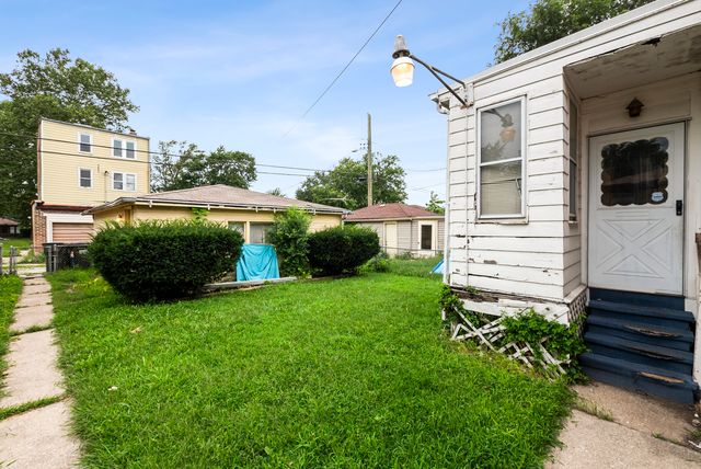 14304 S La Salle Street, Riverdale, IL 60827
