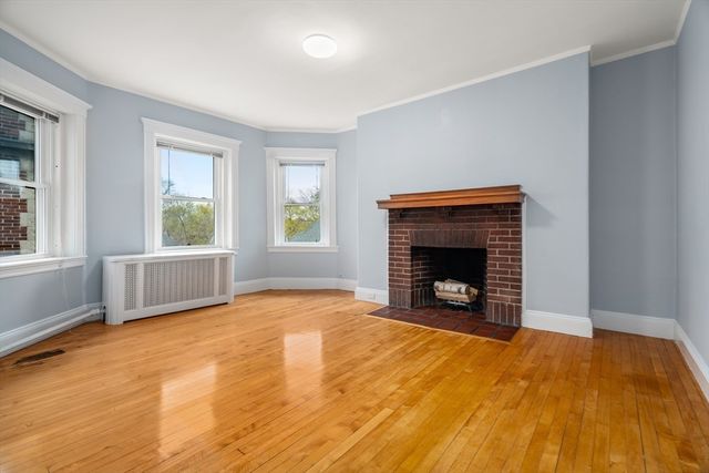 61 Garfield St 14, Cambridge, MA 02138