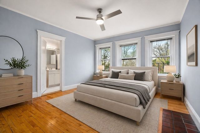 61 Garfield St 14, Cambridge, MA 02138