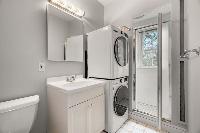 61 Garfield St 14, Cambridge, MA 02138