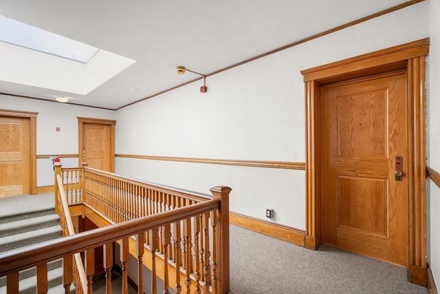 61 Garfield St 14, Cambridge, MA 02138