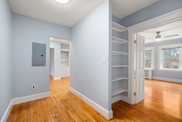 61 Garfield St 14, Cambridge, MA 02138