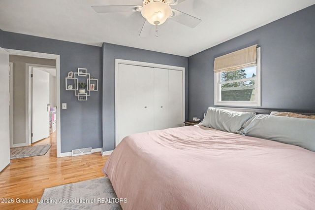 4537 Weswilmar Drive, Holt, MI 48842
