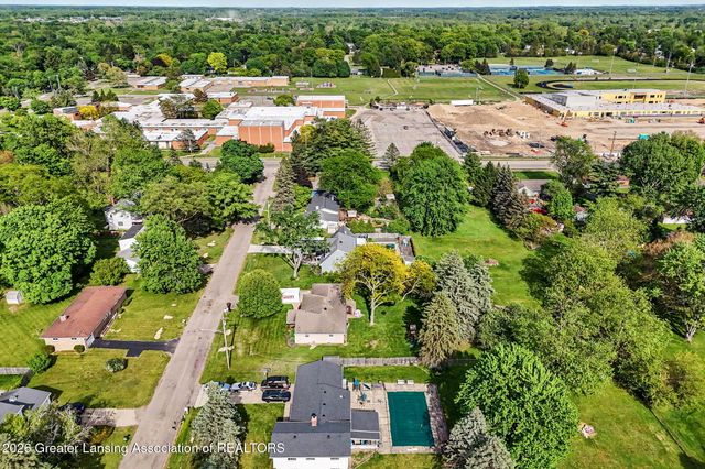 4537 Weswilmar Drive, Holt, MI 48842