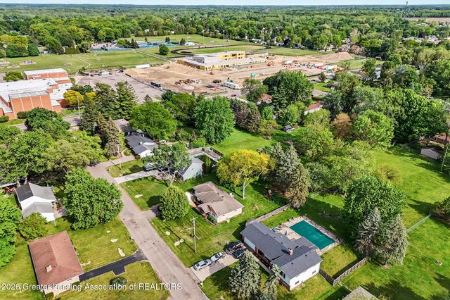 4537 Weswilmar Drive, Holt, MI 48842