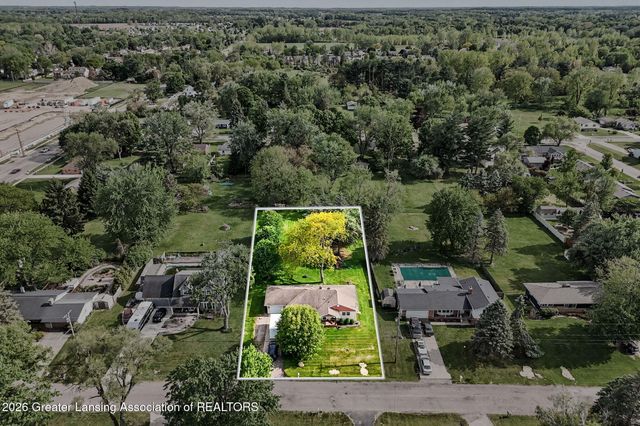 4537 Weswilmar Drive, Holt, MI 48842