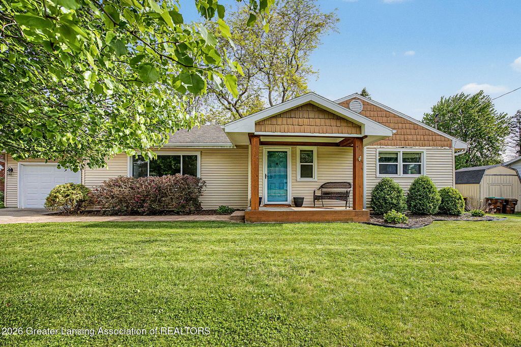 4537 Weswilmar Drive, Holt, MI 48842