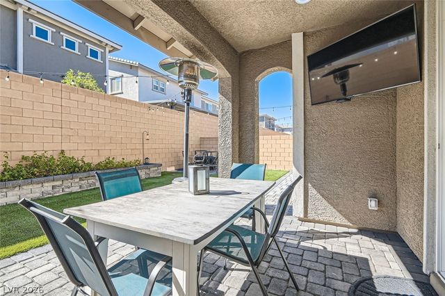 225 Sul Ponticello Avenue, Las Vegas, NV 89011