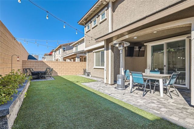 225 Sul Ponticello Avenue, Las Vegas, NV 89011