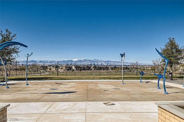 225 Sul Ponticello Avenue, Las Vegas, NV 89011