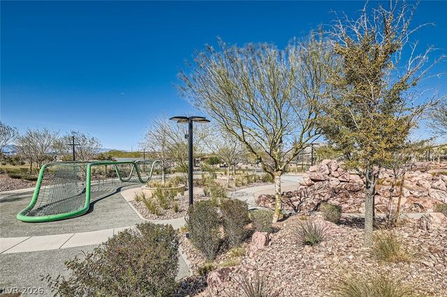 225 Sul Ponticello Avenue, Las Vegas, NV 89011