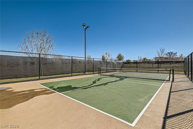 225 Sul Ponticello Avenue, Las Vegas, NV 89011