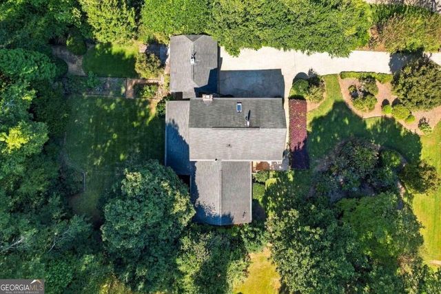 2051 Hemlock Trail, Snellville, GA 30078