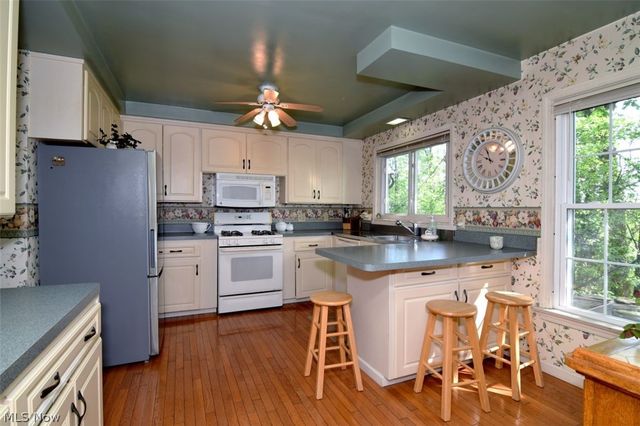 2965 Macbeth Drive, Rocky River, OH 44116
