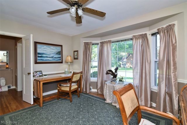 2965 Macbeth Drive, Rocky River, OH 44116