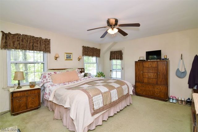 2965 Macbeth Drive, Rocky River, OH 44116