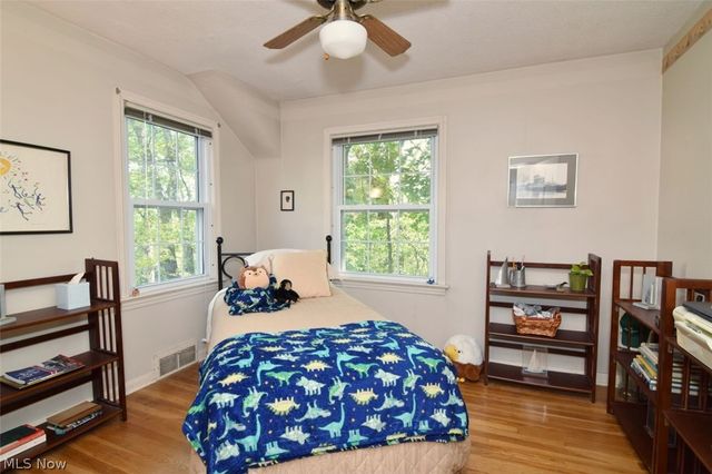 2965 Macbeth Drive, Rocky River, OH 44116