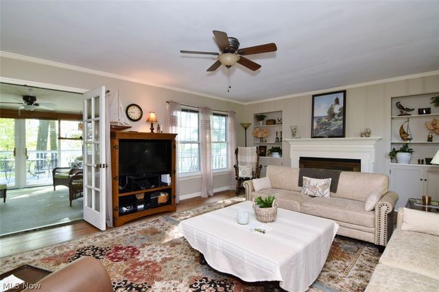 2965 Macbeth Drive, Rocky River, OH 44116