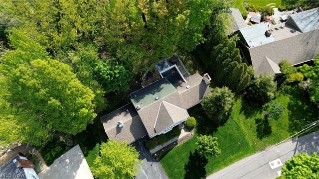 2965 Macbeth Drive, Rocky River, OH 44116