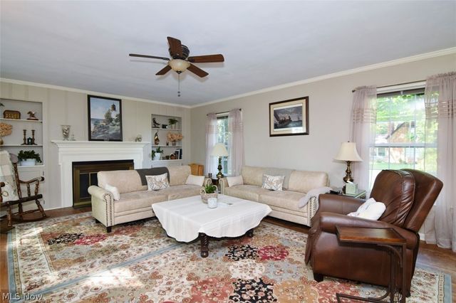 2965 Macbeth Drive, Rocky River, OH 44116