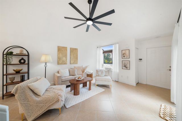 7127 Sportsmans Dr, North Lauderdale, FL 33068