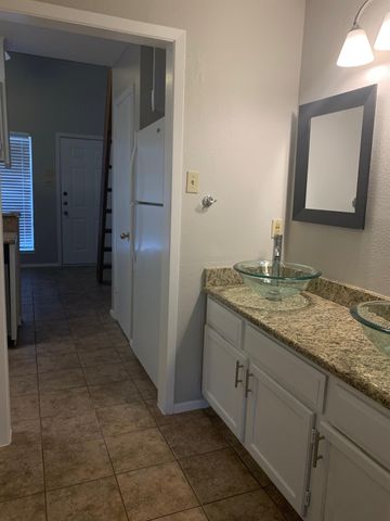 2210 Pearl ST 305, Austin, TX 78705