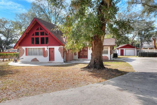 3205 LITTLE ROAD, Valrico, FL 33596