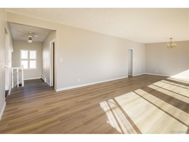 215 Lookout View Ct, Golden, CO 80401