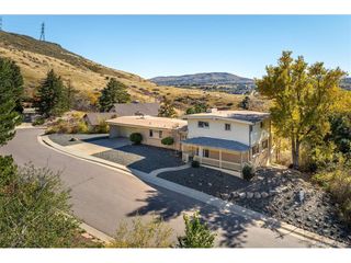 215 Lookout View Ct, Golden, CO 80401
