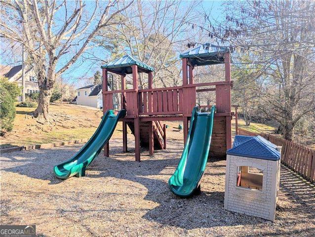 2419 Doubletree Drive NW, Acworth, GA 30102