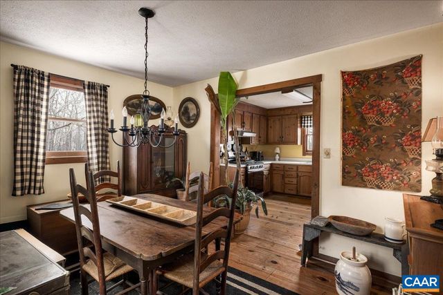 406 RACCOON DR, Winchester, VA 22602