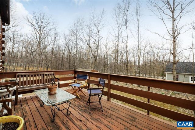 406 RACCOON DR, Winchester, VA 22602