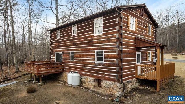 406 RACCOON DR, Winchester, VA 22602