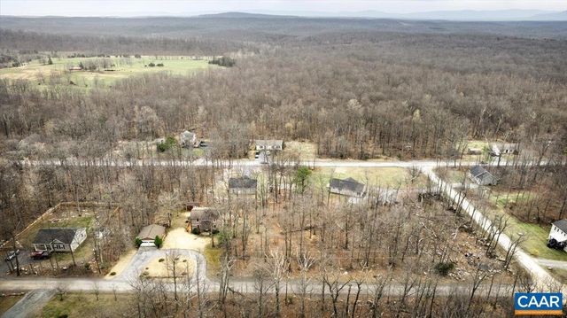 406 RACCOON DR, Winchester, VA 22602