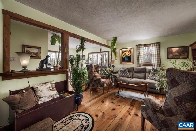 406 RACCOON DR, Winchester, VA 22602