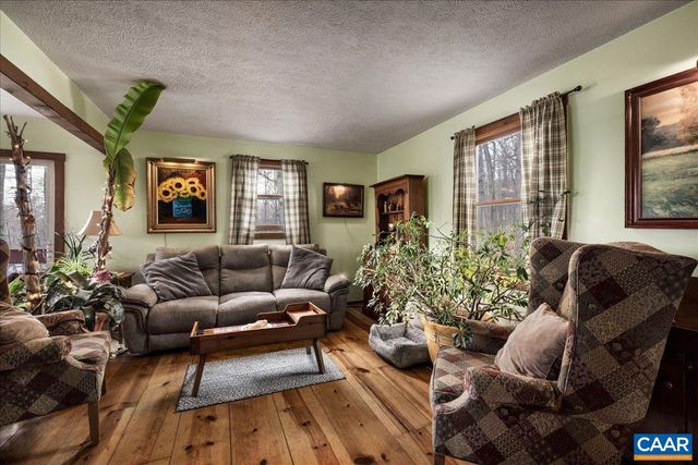 406 RACCOON DR, Winchester, VA 22602