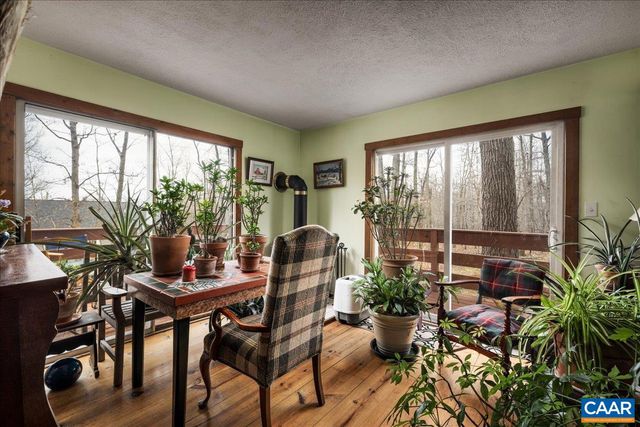 406 RACCOON DR, Winchester, VA 22602