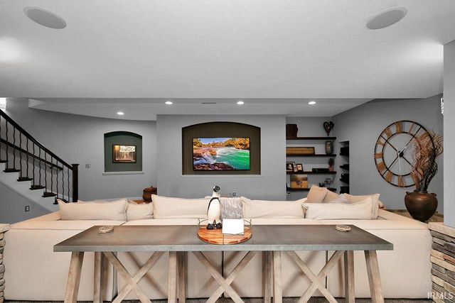 19861 County Road 16, Bristol, IN 46507