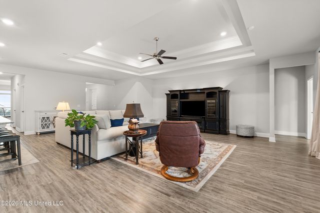 2350 W Clairmont Drive, Semmes, AL 36575