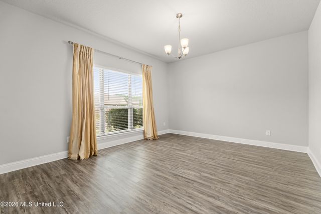 2350 W Clairmont Drive, Semmes, AL 36575