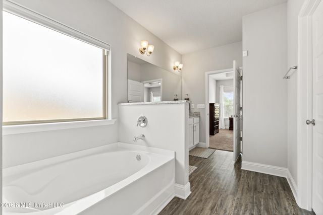 2350 W Clairmont Drive, Semmes, AL 36575