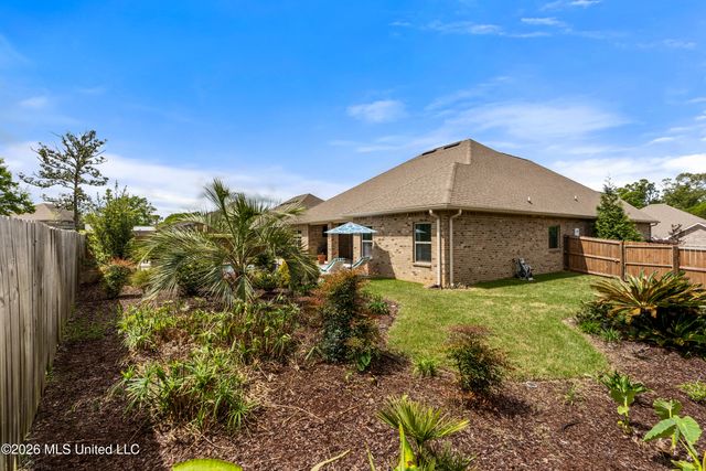 2350 W Clairmont Drive, Semmes, AL 36575