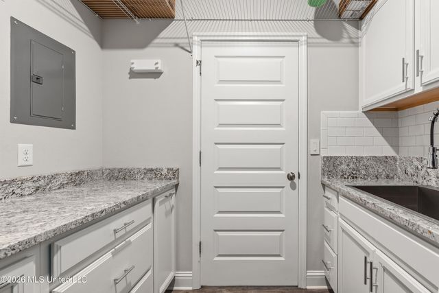 2350 W Clairmont Drive, Semmes, AL 36575