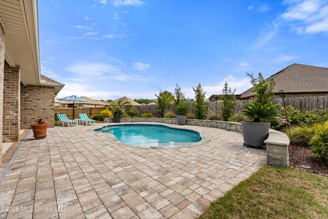 2350 W Clairmont Drive, Semmes, AL 36575