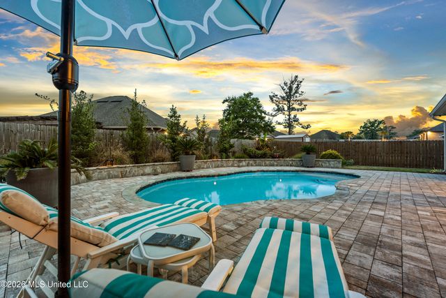 2350 W Clairmont Drive, Semmes, AL 36575