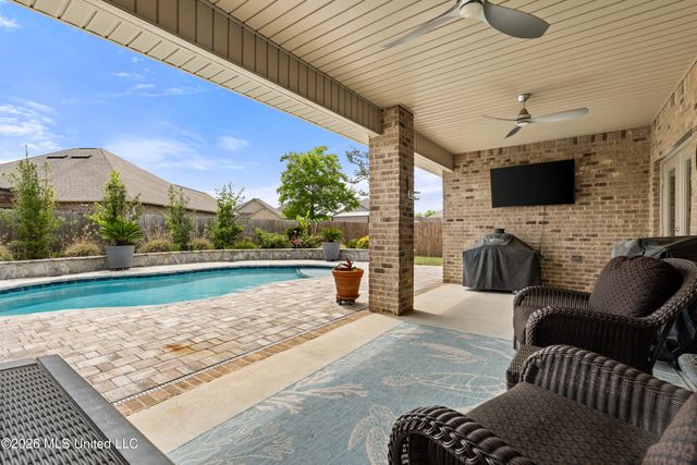 2350 W Clairmont Drive, Semmes, AL 36575